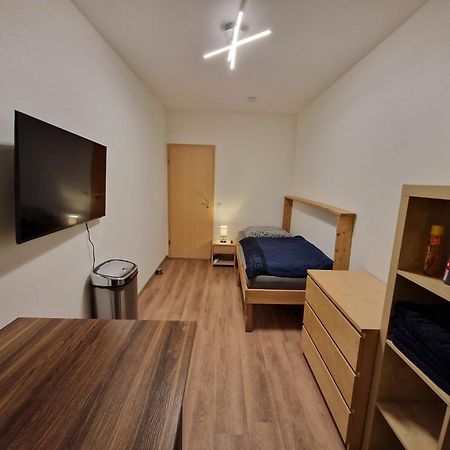 Einzelzimmer In Ruhiger Lage --- Check-In Mit Schluesselkasten Меппен Экстерьер фото